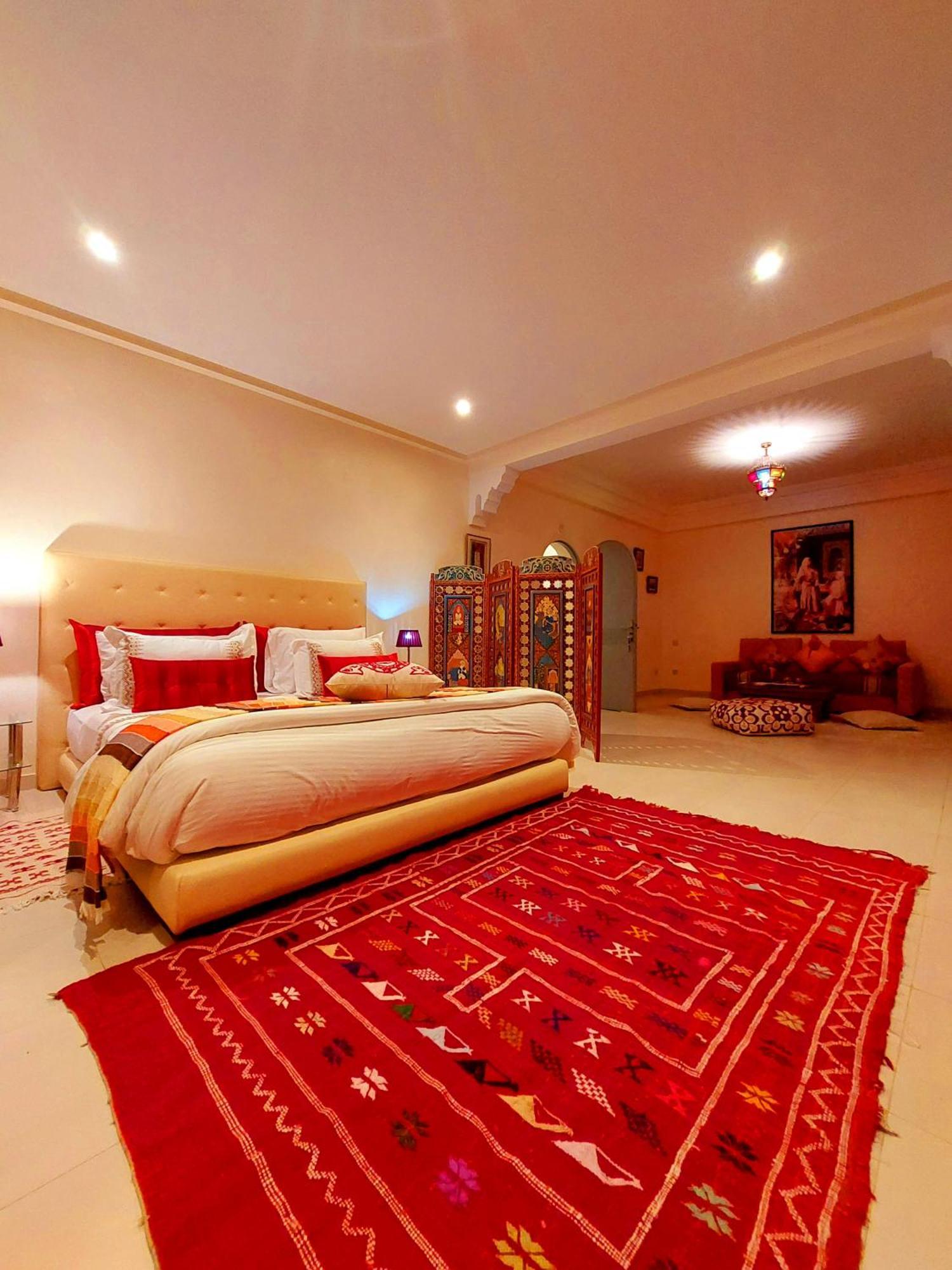 Palais Les Sources De L'Atlas & Spa El Harkat 外观 照片